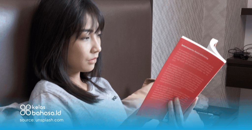 Menciptakan Percakapan Imajiner